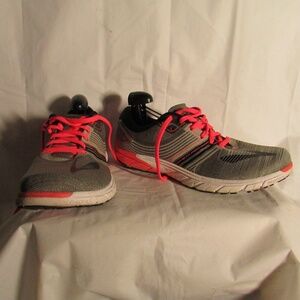 Brooks Pure Cadence 6 women's running shoes